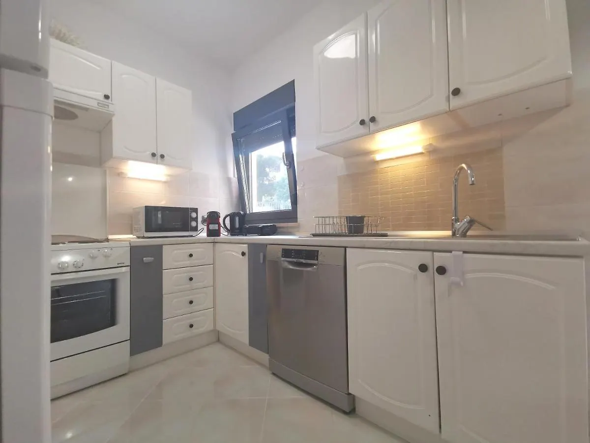 Apartment Pineta With Terrace & Park Wood View Пула 0*,